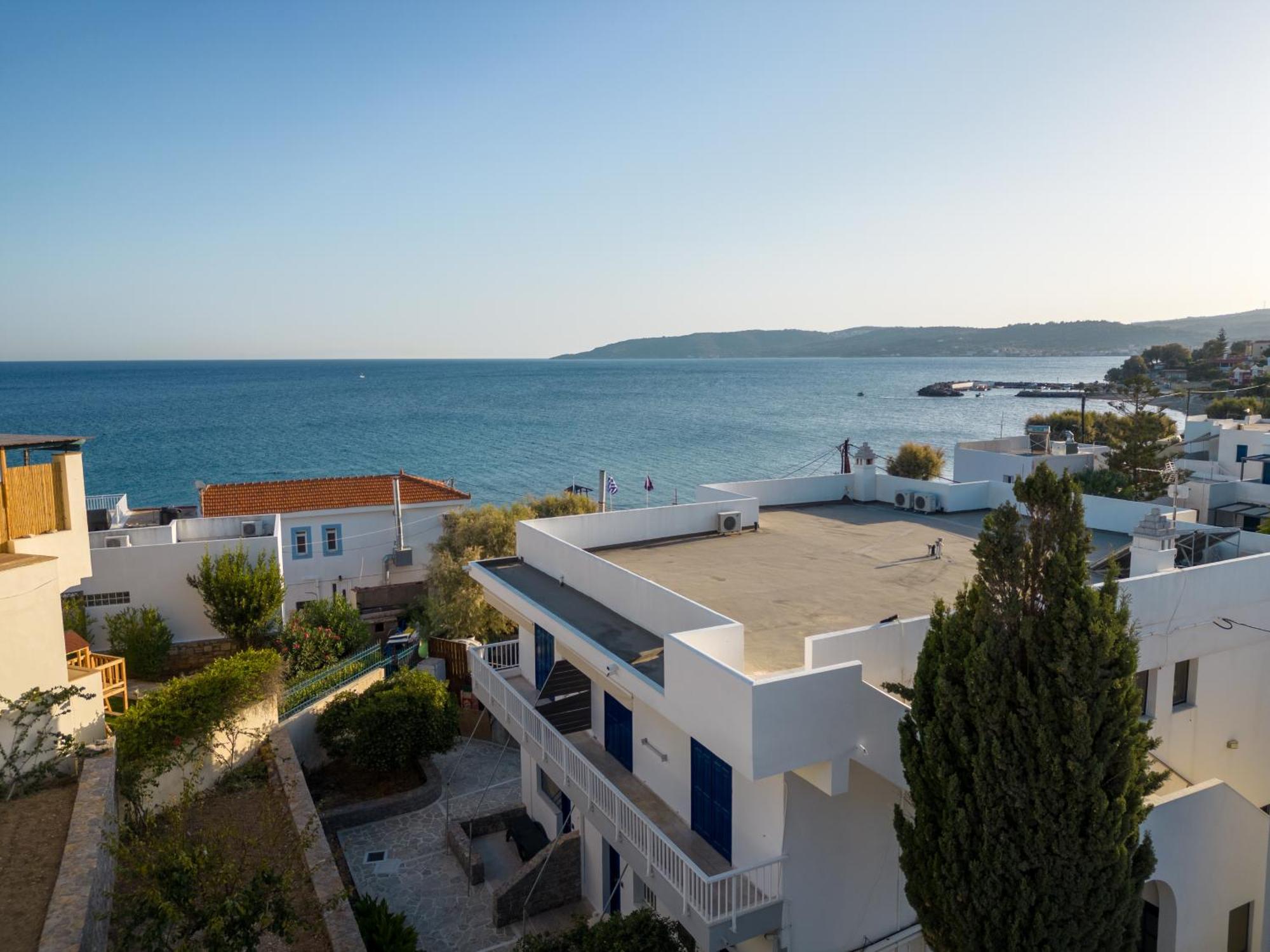 Xenia Luxury Apartments Chios Exterior photo